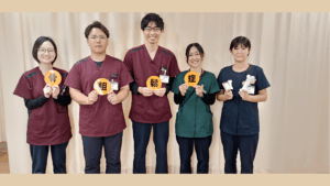 骨粗鬆症マネージャーをもつ理学療法士3名と看護師2名